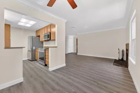 Living - 7121 Stella Ln #19, Carmichael, CA 95608 photo 3 of 4