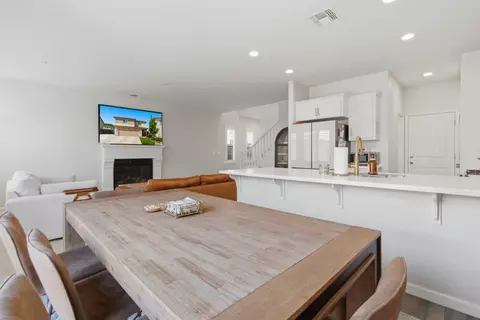 Dining - 3148 Landmark Cir, Modesto, CA 95356 photo 2 of 2