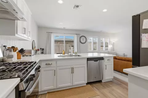 Kitchen - 3148 Landmark Cir, Modesto, CA 95356 photo 4 of 5