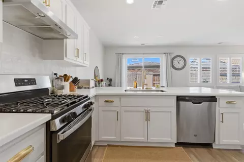 Kitchen - 3148 Landmark Cir, Modesto, CA 95356 photo 5 of 5
