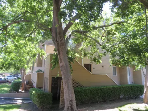 1019 Dornajo Way #233, Sacramento, CA 95825