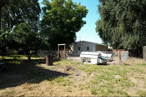 Exterior - 80 2nd St, Grimes, CA 95950 photo 4 of 6