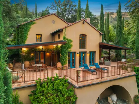 Exterior - 6700 Horizon Dr, Placerville, CA 95667 photo 3 of 11