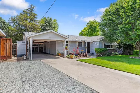 Exterior - 638 Orange Ave, Ripon, CA 95366 photo 2 of 9