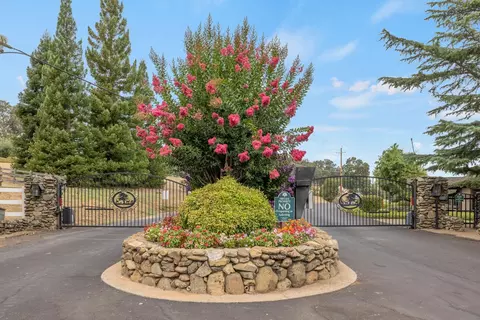 View/Area - 2565 Stagecoach Rd, Placerville, CA 95667 photo 4 of 6