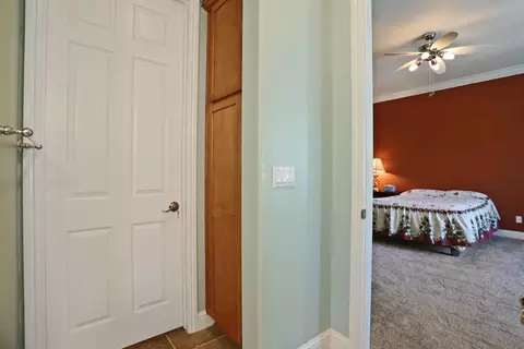 Entry Way - 2424 Ashbridge Ln, Manteca, CA 95336 photo 4 of 4
