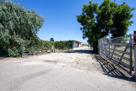 3650 Santa Fe, Atwater, CA 95301