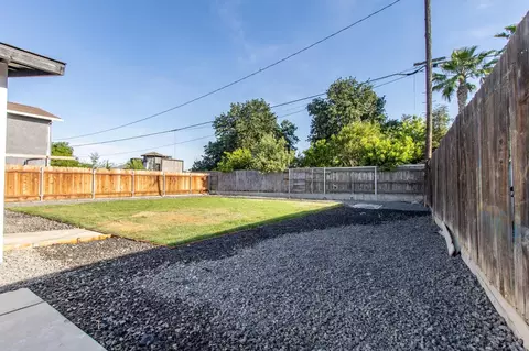 Exterior - 4213 Lucinda Ave, Keyes, CA 95328 photo 3 of 4