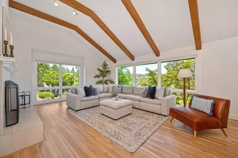 409 Olive Orchard Dr, Auburn, CA 95603