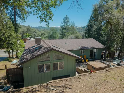 Exterior - 1479 Roaring Cp, Murphys, CA 95247 photo 10 of 23