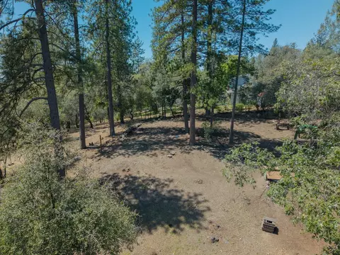 Exterior - 1479 Roaring Cp, Murphys, CA 95247 photo 7 of 23