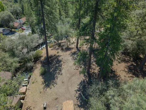 View/Area - 1479 Roaring Cp, Murphys, CA 95247 photo 3 of 4
