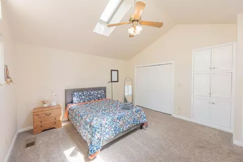 Bedroom - 1479 Roaring Cp, Murphys, CA 95247 photo 6 of 6