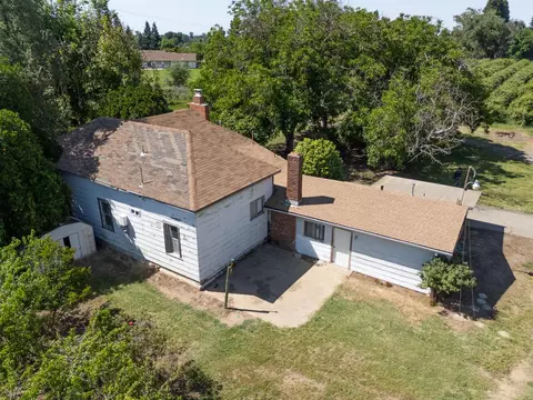 Exterior - 1090 Gilstrap Ave, Gridley, CA 95948 photo 11 of 24