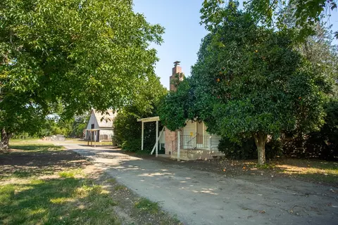 Exterior - 1090 Gilstrap Ave, Gridley, CA 95948 photo 2 of 24