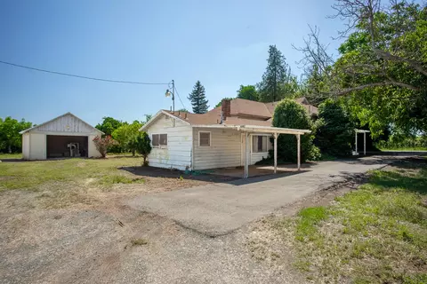 Exterior - 1090 Gilstrap Ave, Gridley, CA 95948 photo 13 of 24