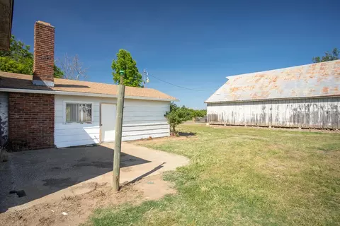 Exterior - 1090 Gilstrap Ave, Gridley, CA 95948 photo 12 of 24