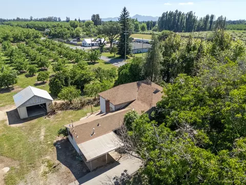 View/Area - 1090 Gilstrap Ave, Gridley, CA 95948 photo 2 of 14