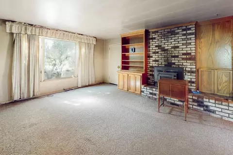 Living - 1090 Gilstrap Ave, Gridley, CA 95948 photo 1 of 8