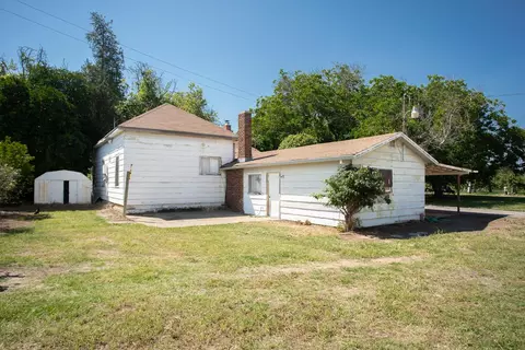 Exterior - 1090 Gilstrap Ave, Gridley, CA 95948 photo 8 of 24