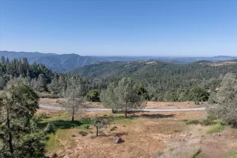 1262 Heather Dr, Murphys, CA 95247 photo 2