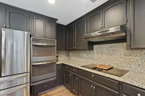 Kitchen - 230 River Oaks Dr, Lodi, CA 95240 photo 6 of 6