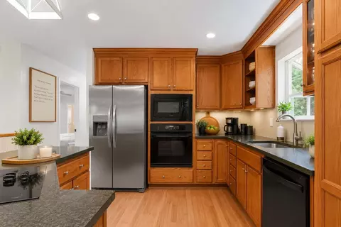 Kitchen - 13901 Druid, Pine Grove, CA 95665 photo 3 of 3