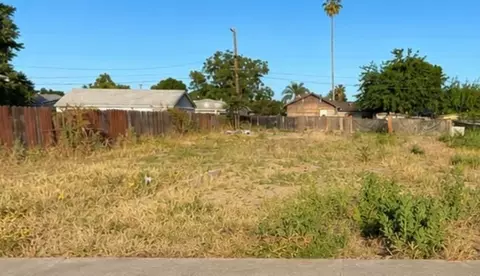 119 Willow Ave, Manteca, CA 95337