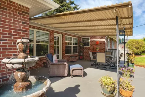 Exterior - 704 Rimby Ave, Lodi, CA 95240 photo 8 of 11
