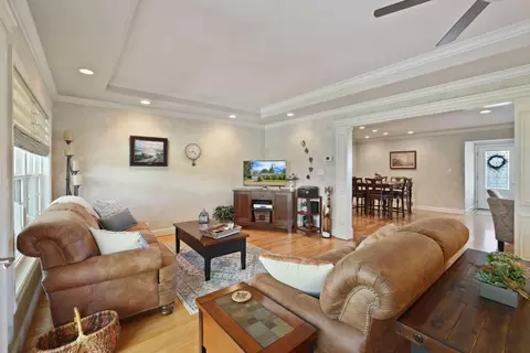 Living - 704 Rimby Ave, Lodi, CA 95240 photo 4 of 6
