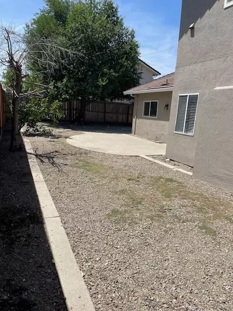 Exterior - 360 Mount Oso Ave, Tracy, CA 95376 photo 9 of 12