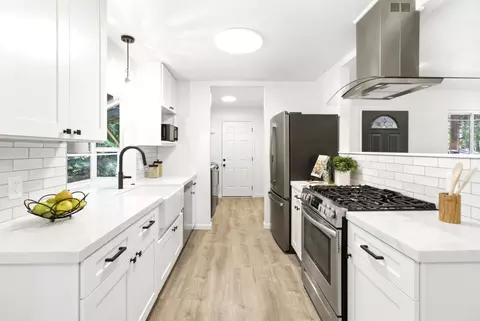 Kitchen - 6152 Pine St, Pollock Pines, CA 95726 photo 1 of 4
