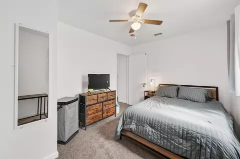 Bedroom - 1804 Rouse Ave, Modesto, CA 95351 photo 3 of 4