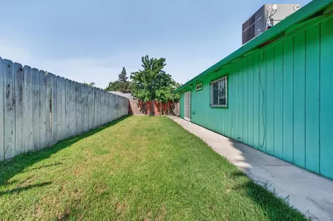 Exterior - 1804 Rouse Ave, Modesto, CA 95351 photo 2 of 6
