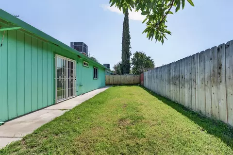Exterior - 1804 Rouse Ave, Modesto, CA 95351 photo 3 of 6