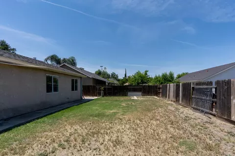 Exterior - 2166 Mccurdy St, Dos Palos, CA 93620 photo 13 of 13