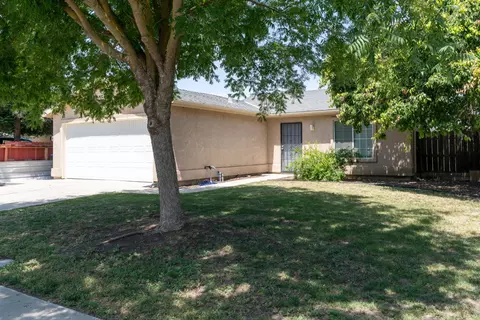 Exterior - 2166 Mccurdy St, Dos Palos, CA 93620 photo 5 of 13
