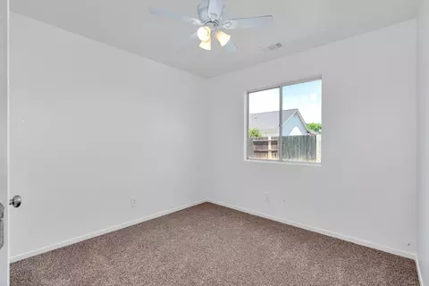 Bedroom - 2166 Mccurdy St, Dos Palos, CA 93620 photo 1 of 4