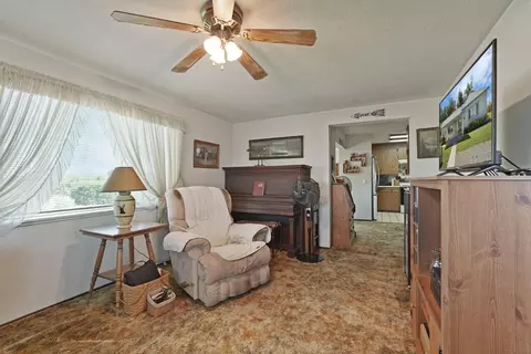 Living - 6632 E Acampo Rd, Acampo, CA 95220 photo 3 of 4