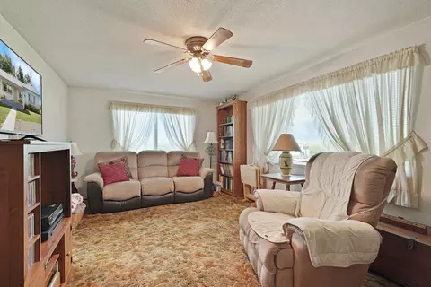 Living - 6632 E Acampo Rd, Acampo, CA 95220 photo 1 of 4