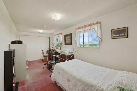 Bedroom - 6632 E Acampo Rd, Acampo, CA 95220 photo 6 of 8