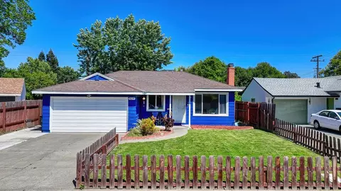 5629 49th St, Sacramento, CA 95824