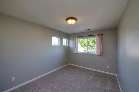 Bedroom - 701 Beck Creek Ln, Patterson, CA 95363 photo 7 of 10