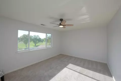 Bedroom - 701 Beck Creek Ln, Patterson, CA 95363 photo 9 of 10