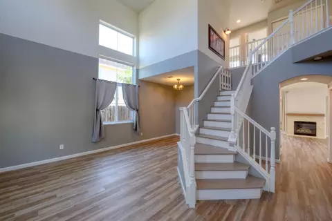 Entry Way - 701 Beck Creek Ln, Patterson, CA 95363 photo 1 of 2