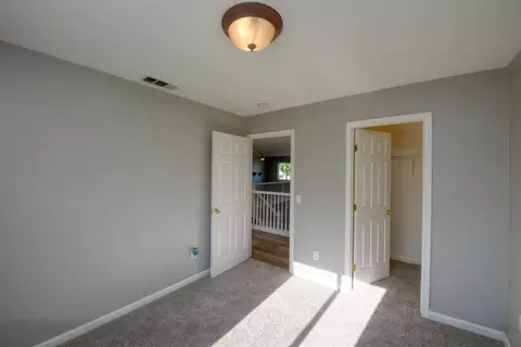 Bedroom - 701 Beck Creek Ln, Patterson, CA 95363 photo 4 of 10