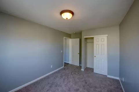 Bedroom - 701 Beck Creek Ln, Patterson, CA 95363 photo 8 of 10