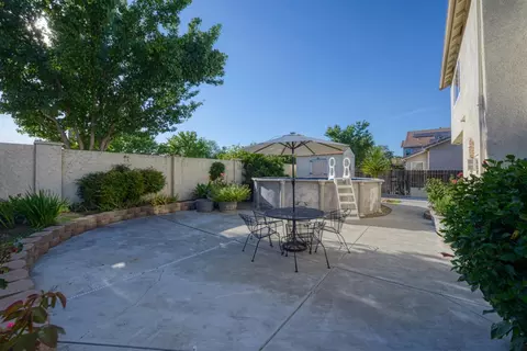 Exterior - 701 Beck Creek Ln, Patterson, CA 95363 photo 3 of 5