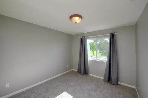 Bedroom - 701 Beck Creek Ln, Patterson, CA 95363 photo 3 of 10