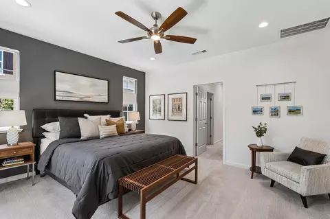 Bedroom - 870 W Main St, Winters, CA 95694 photo 4 of 6